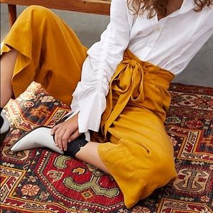 Free People Size Small Gold “Paper Bag” Pants